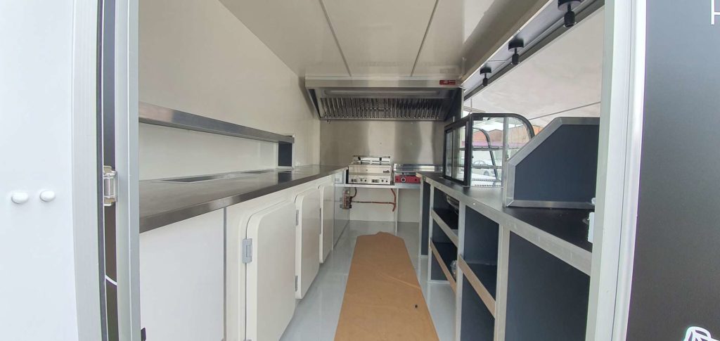 intérieur d'un food truck XL