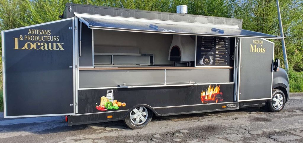 food truck noir pizzeria au feu de bois