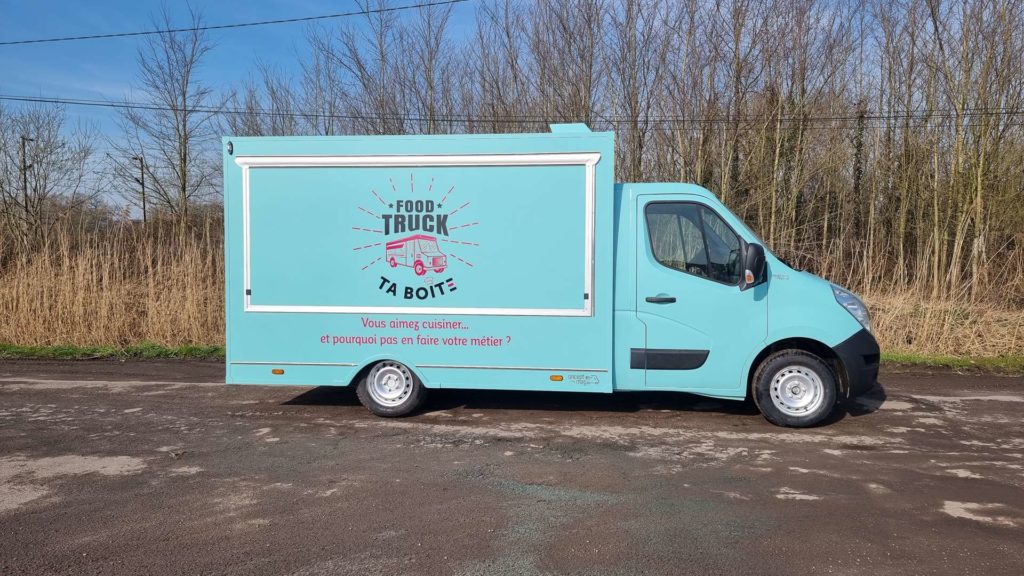 Foodtruck ta boîte concept innovant foodtruck bleu femmes de quartiers